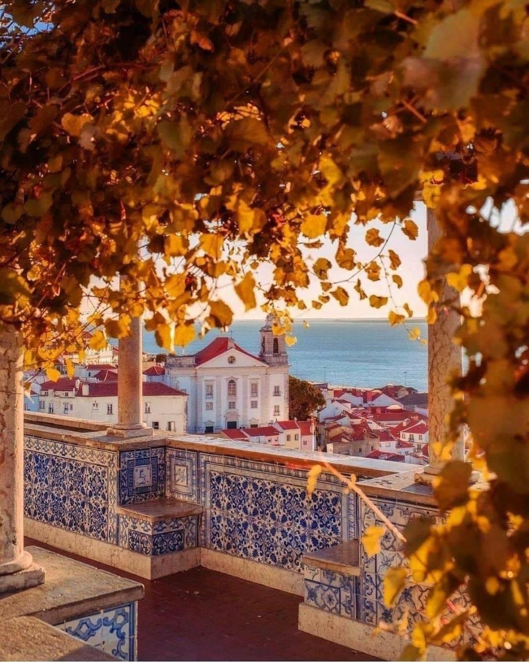 Alfama Historical Apartment 3 Bedroom Duplex Lisbon Exterior photo