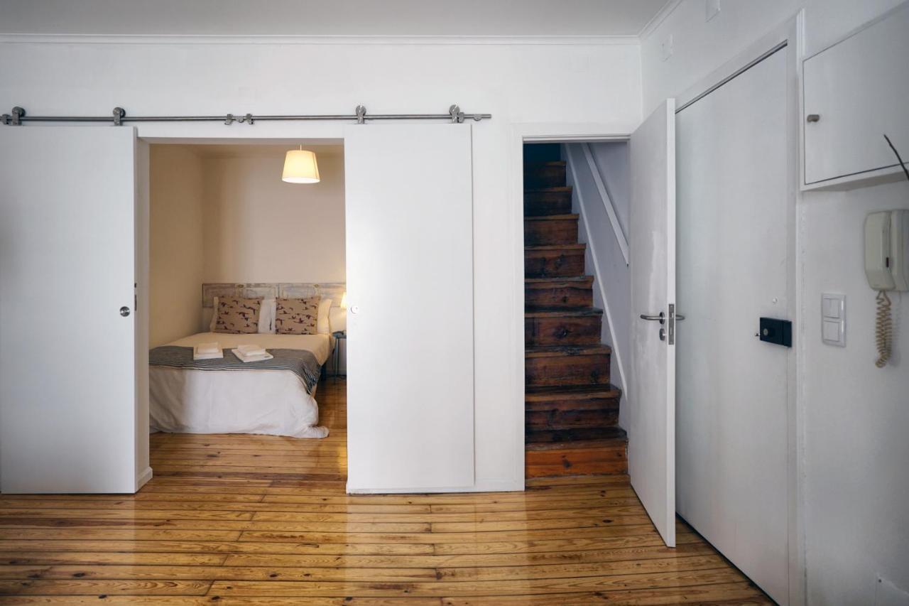 Alfama Historical Apartment 3 Bedroom Duplex Lisbon Exterior photo